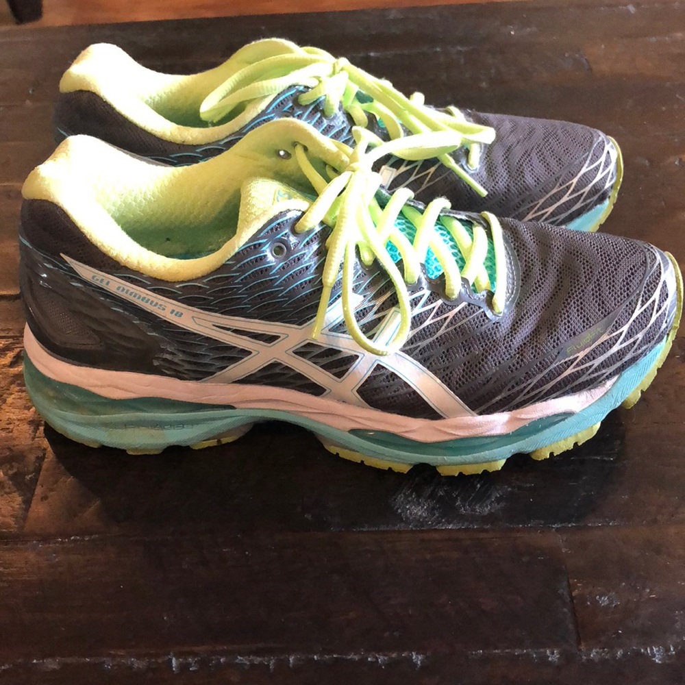 ASICS - gel nimbus 18 |